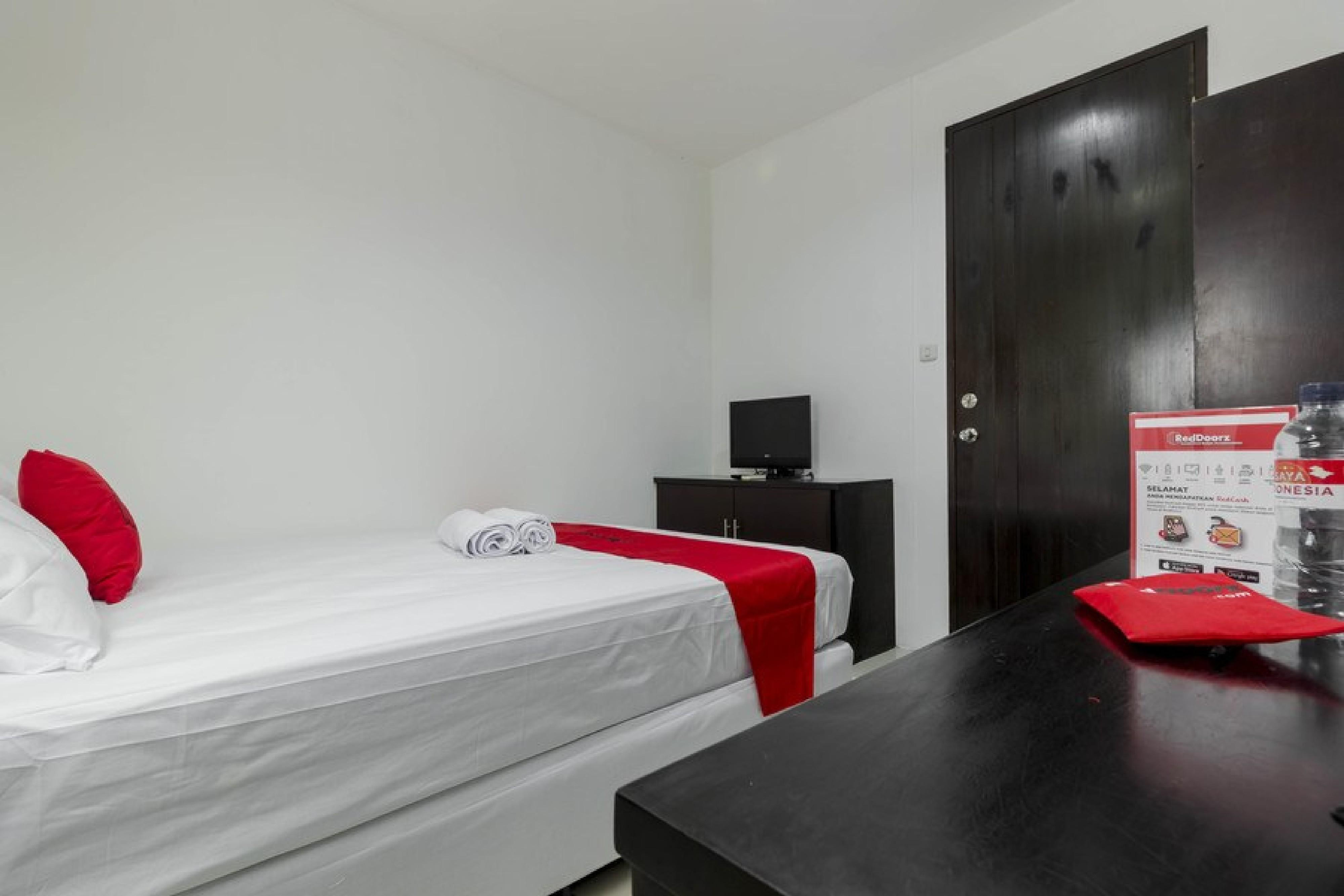 Reddoorz Plus @ Pasar Baru Jakarta Exteriör bild